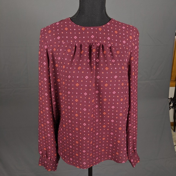 GAP Tops - The Gap Blouse (A72)